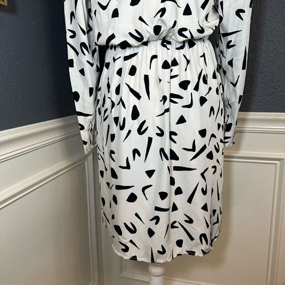 & Other Stories Faux Wrap Mini Dress Classic Retro Pattern - Picture 11 of 12